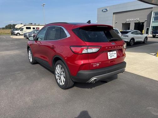2021 Ford Escape Titanium