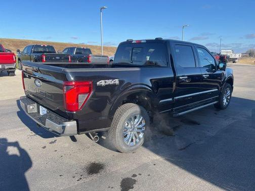 Agate Black Metallic 2026 Ford F-150 XLT
