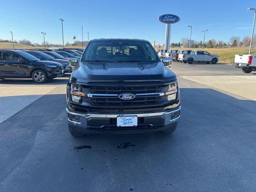 Agate Black Metallic 2026 Ford F-150 XLT