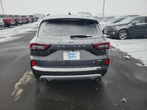 2026 Ford Escape PHEV SE