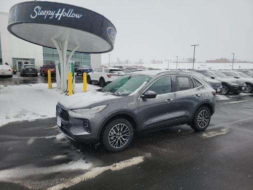 2026 Ford Escape PHEV SE