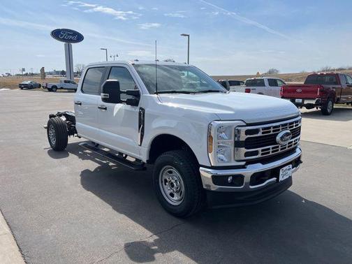 Oxford White 2026 Ford F-350 XL