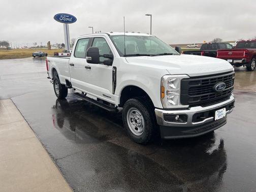 Oxford White 2026 Ford F-350 XL