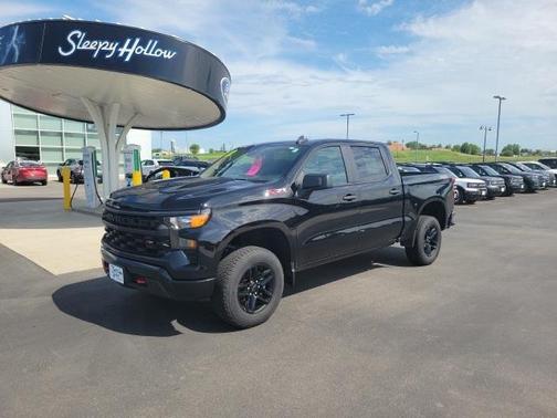2022 Chevrolet Silverado 1500 Custom Trail Boss