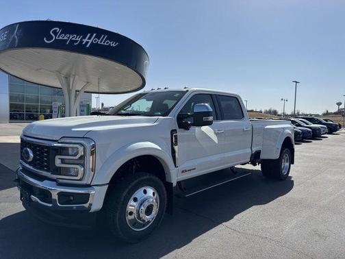 2026 Ford F-450 Lariat