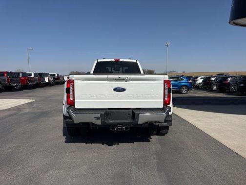 2026 Ford F-450 Lariat