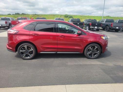 2019 Ford Edge ST