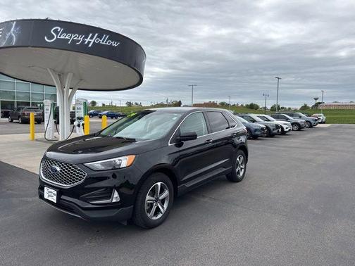 Agate Black Metallic 2024 Ford Edge SEL