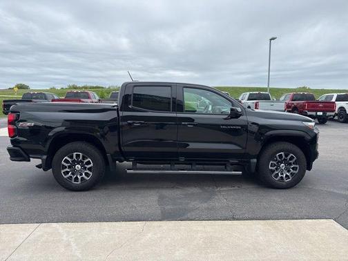 Black 2026 Chevrolet Colorado Z71