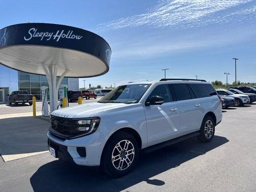 Space Silver Metallic 2025 Ford Expedition Max Active 4x4