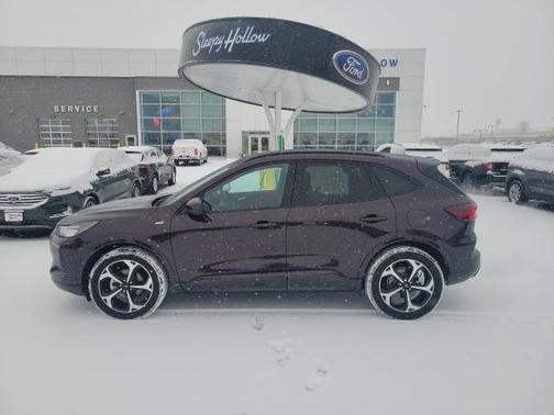 2023 Ford Escape ST-Line Select
