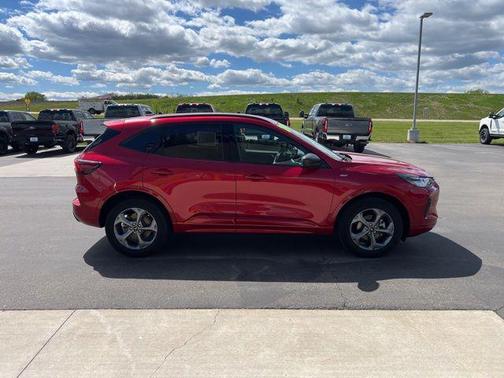 Rapid Red Metallic Tinted Clearcoat 2024 Ford Escape ST-Line