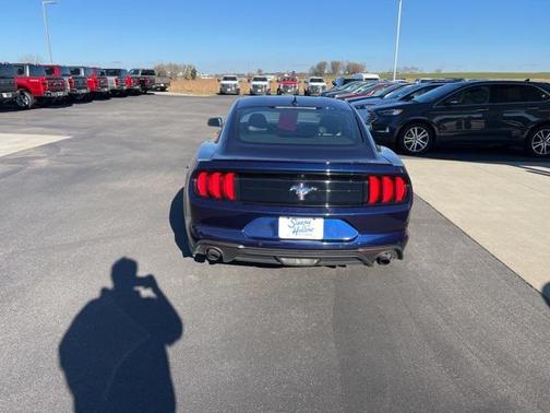 2020 Ford Mustang EcoBoost Premium