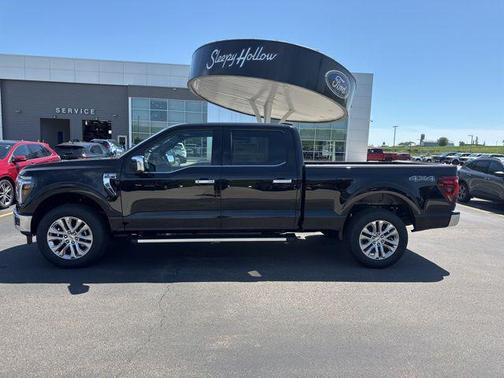 Agate Black Metallic 2026 Ford F-150 Lariat