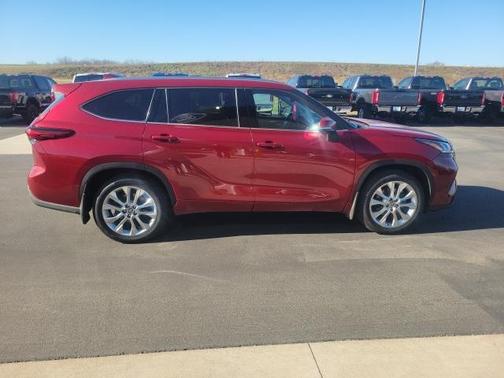 2021 Toyota Highlander Limited