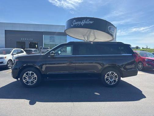 Agate Black Metallic 2026 Ford Expedition Max Active 4x4