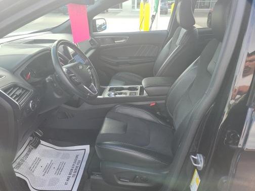 2022 Ford Edge ST