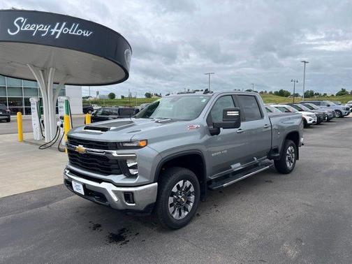 Sterling Gray Metallic 2024 Chevrolet Silverado 2500 LT