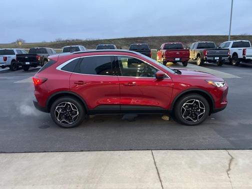 2026 Ford Escape Platinum