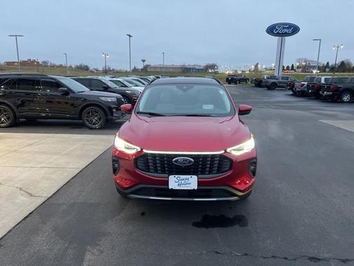 2026 Ford Escape Platinum