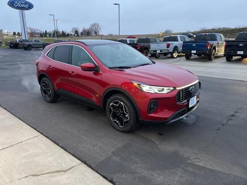 2026 Ford Escape Platinum