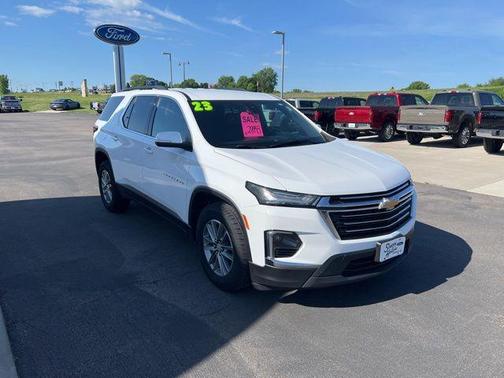 Summit White 2023 Chevrolet Traverse LT Leather