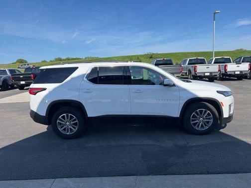 Summit White 2023 Chevrolet Traverse LT Leather