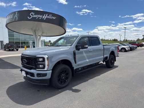 Glacier Gray Metallic Tri-Coat 2026 Ford F-350 Lariat