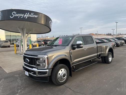 2024 Ford F-450 Lariat