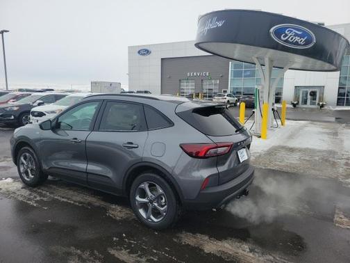 2026 Ford Escape ST-Line Select