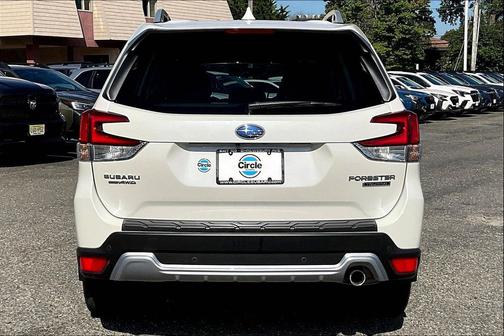 2023 Subaru Forester Touring