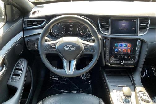 2023 INFINITI QX55 LUXE