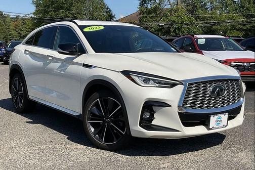 2023 INFINITI QX55 LUXE