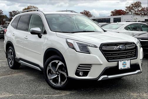 2023 Subaru Forester Touring