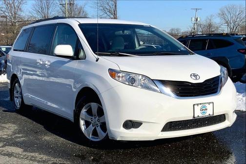2013 Toyota Sienna LE