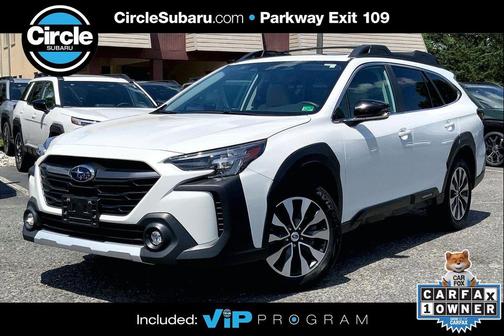Crystal White Pearl 2023 Subaru Outback Limited XT