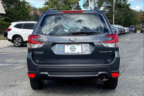 2023 Subaru Forester Base