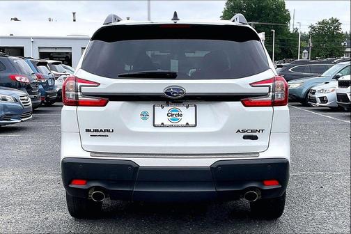Crystal White Pearl 2025 Subaru Ascent Onyx Edition Touring 7-Passenger