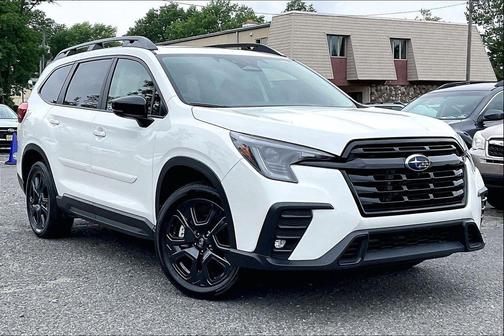 Crystal White Pearl 2025 Subaru Ascent Onyx Edition Touring 7-Passenger