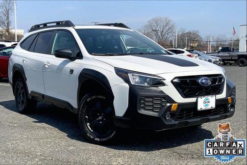 Crystal White Pearl 2025 Subaru Outback Wilderness