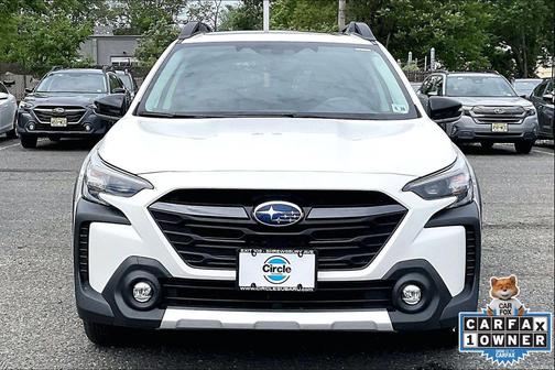 Crystal White Pearl 2024 Subaru Outback Limited XT