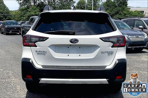 Crystal White Pearl 2023 Subaru Outback Limited XT