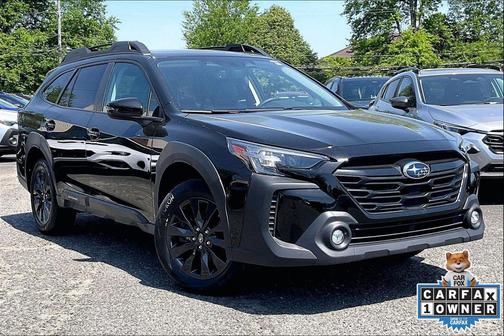 Crystal Black Silica 2024 Subaru Outback Onyx Edition