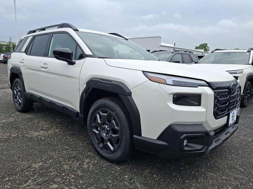Crystal White Pearl 2026 Subaru Outback Premium
