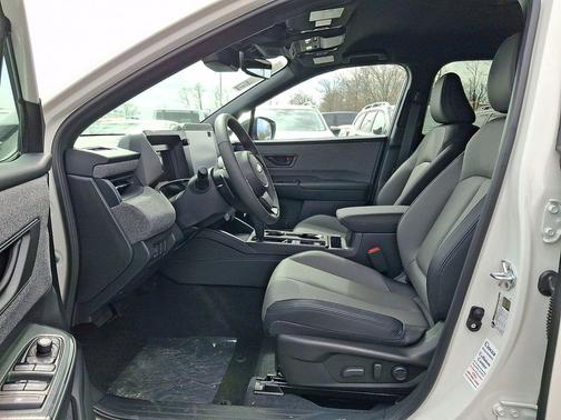 Crystal White Pearl 2026 Subaru Outback Premium