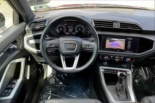 2020 Audi Q3 45 Premium