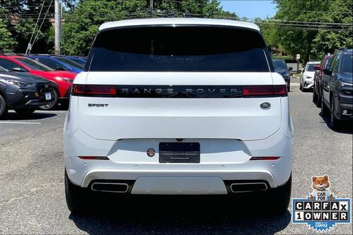White 2023 Land Rover Range Rover Sport SE
