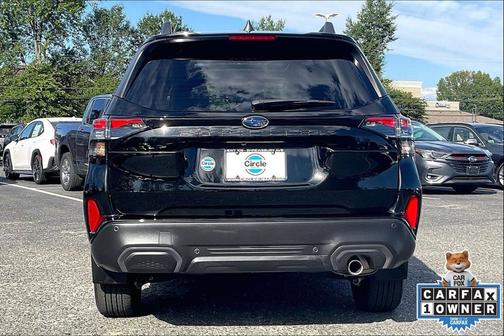 Crystal Black Silica 2025 Subaru Forester Limited