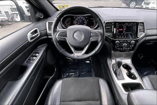 2021 Jeep Grand Cherokee Laredo