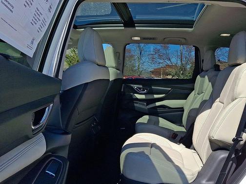 Crystal White Pearl 2026 Subaru Ascent Limited 7-Passenger